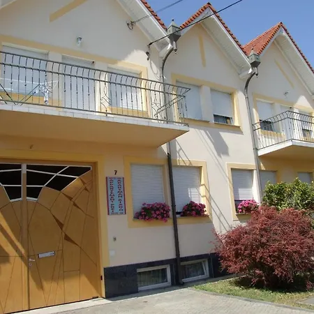 Appartement Révész *